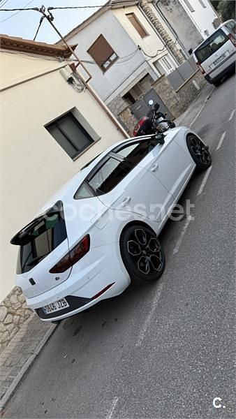 Usado Seat Leon FR 150 CV (110 kW) 2017 Blanco Berlina