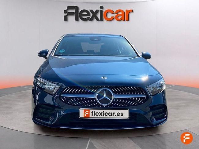 Usado Mercedes A180 116 HP (85 kW) 2020 Azul Sedan