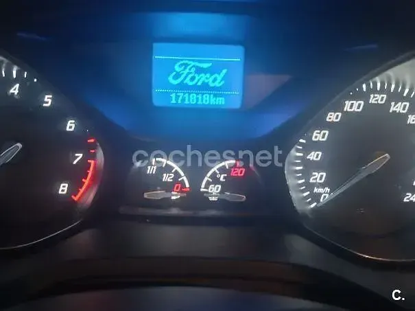 Usado Ford C-MAX Trend 125 CV (91 kW) 2013 Gris / plata Monovolumen