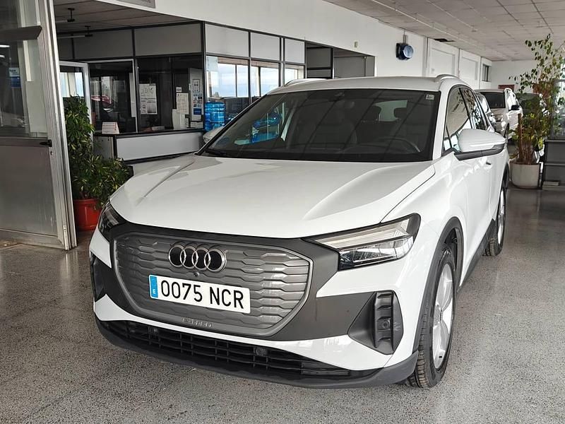 Usado Audi Q4 e-tron Advanced 150 kW (204 CV) 2023 Eléctrico SUV