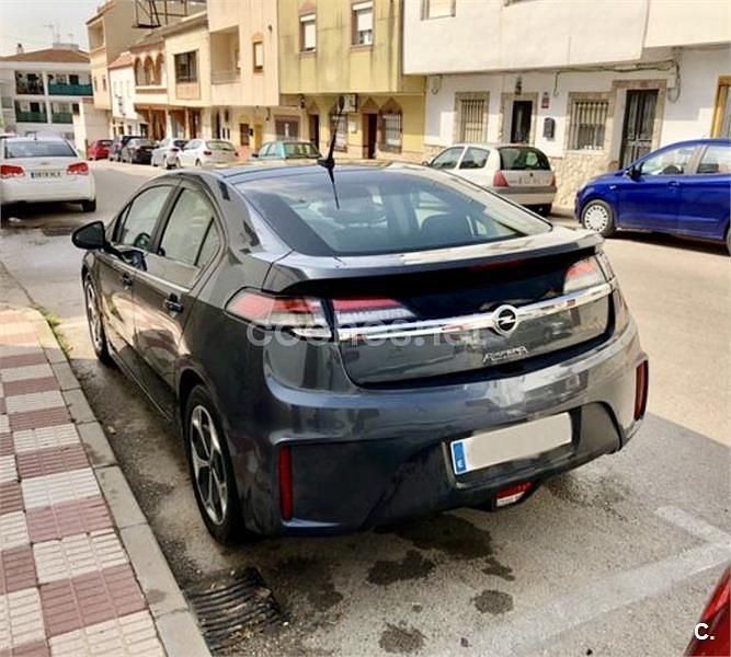 Usado Opel Ampera Excellence 150 CV (110 kW) 2012 Gris / plata Utilitario