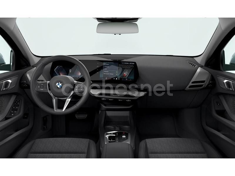 Usado BMW 120 Comfort Edition 163 CV (119 kW) 2025 Gris / plata Utilitario