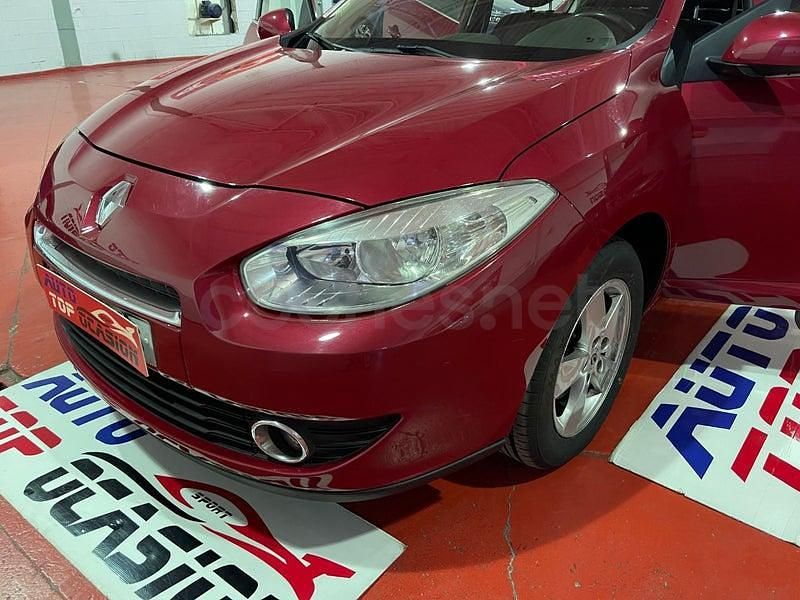 Usado Renault Fluence Dynamique 110 CV (80 kW) 2012 Granate Berlina
