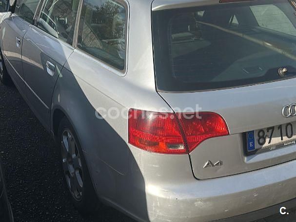 Usado Audi A4 140 CV (102 kW) 2007 Gris / plata Familiar
