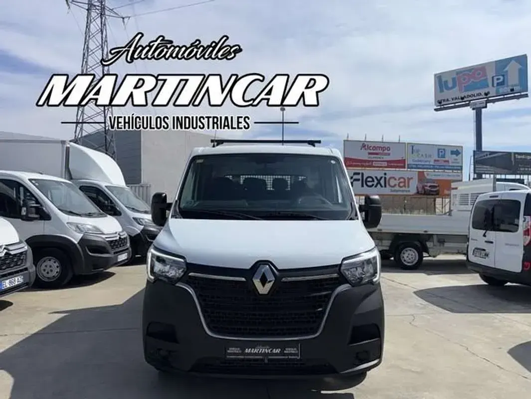 Usado Renault Master 107 CV (78 kW) 2022 Blanco Monovolumen