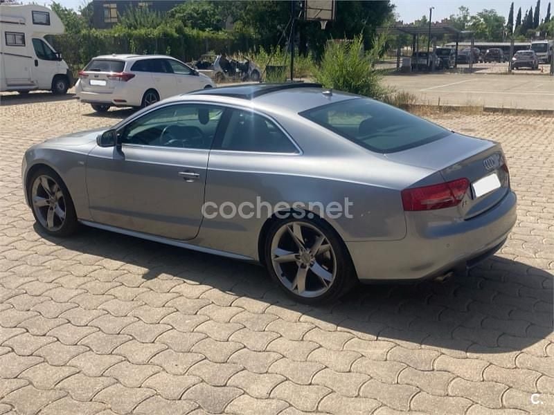 Usado Audi A5 240 CV (176 kW) 2012 Gris / plata Coupe