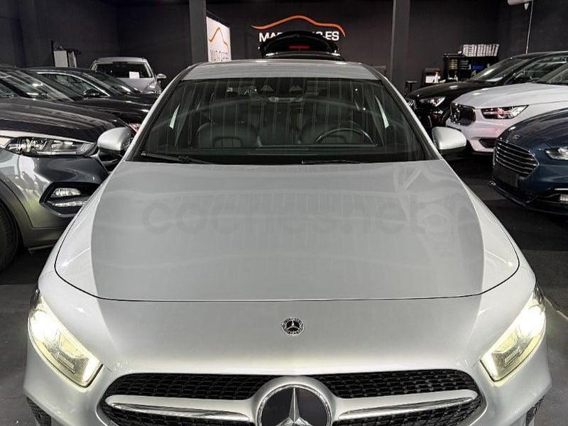 Usado Mercedes A200 150 CV (110 kW) 2021 Gris / plata Berlina