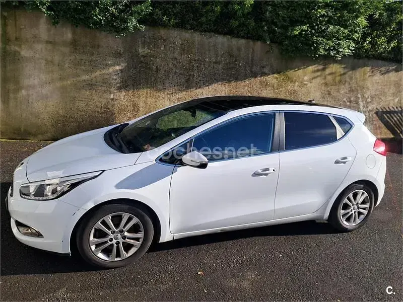 Usado Kia Ceed GT 90 CV (66 kW) 2014 Blanco Berlina