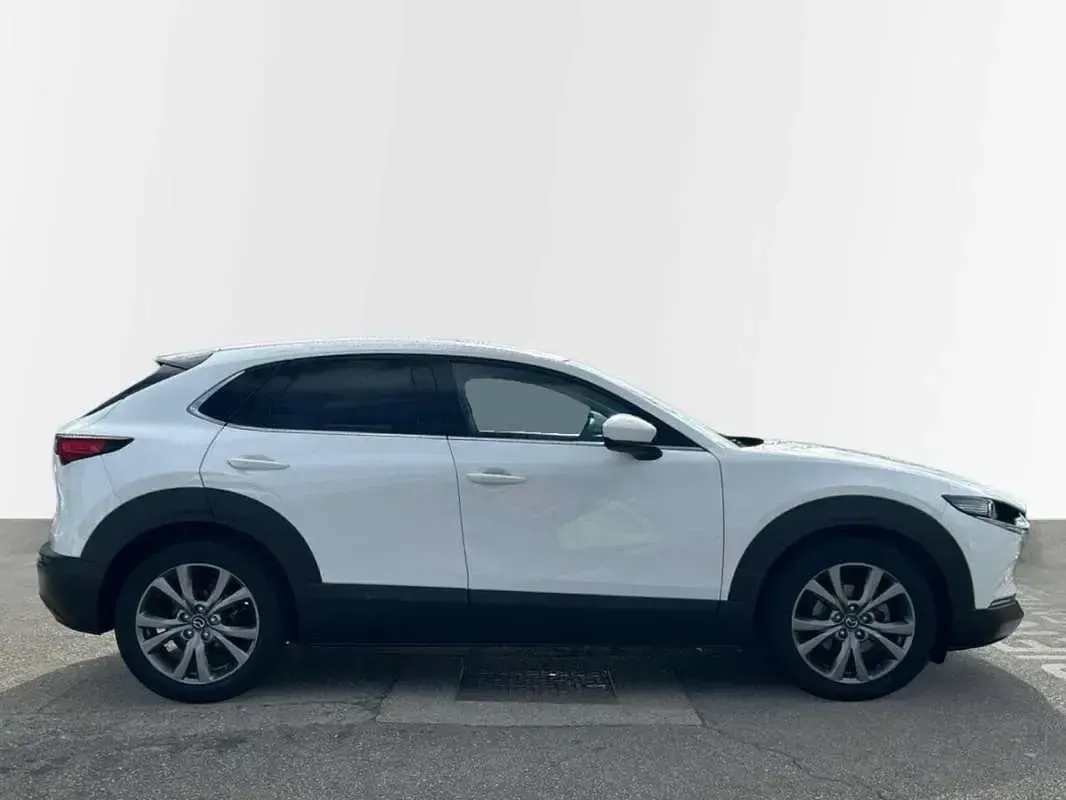 Usado Mazda CX-30 Exclusive-Line 150 CV (110 kW) 2025 Blanco SUV