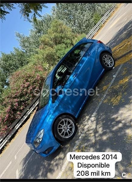 Azul Usado 2014 Mercedes B180 Monovolumen | 8500 € (Precio justo) - Imagen 1/4