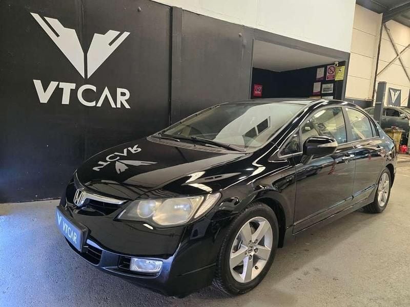 Usado Honda Civic Executive 140 CV (102 kW) 2008 Negro Utilitario