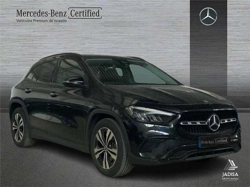 Usado Mercedes GLA200 163 CV (119 kW) 2024 SUV