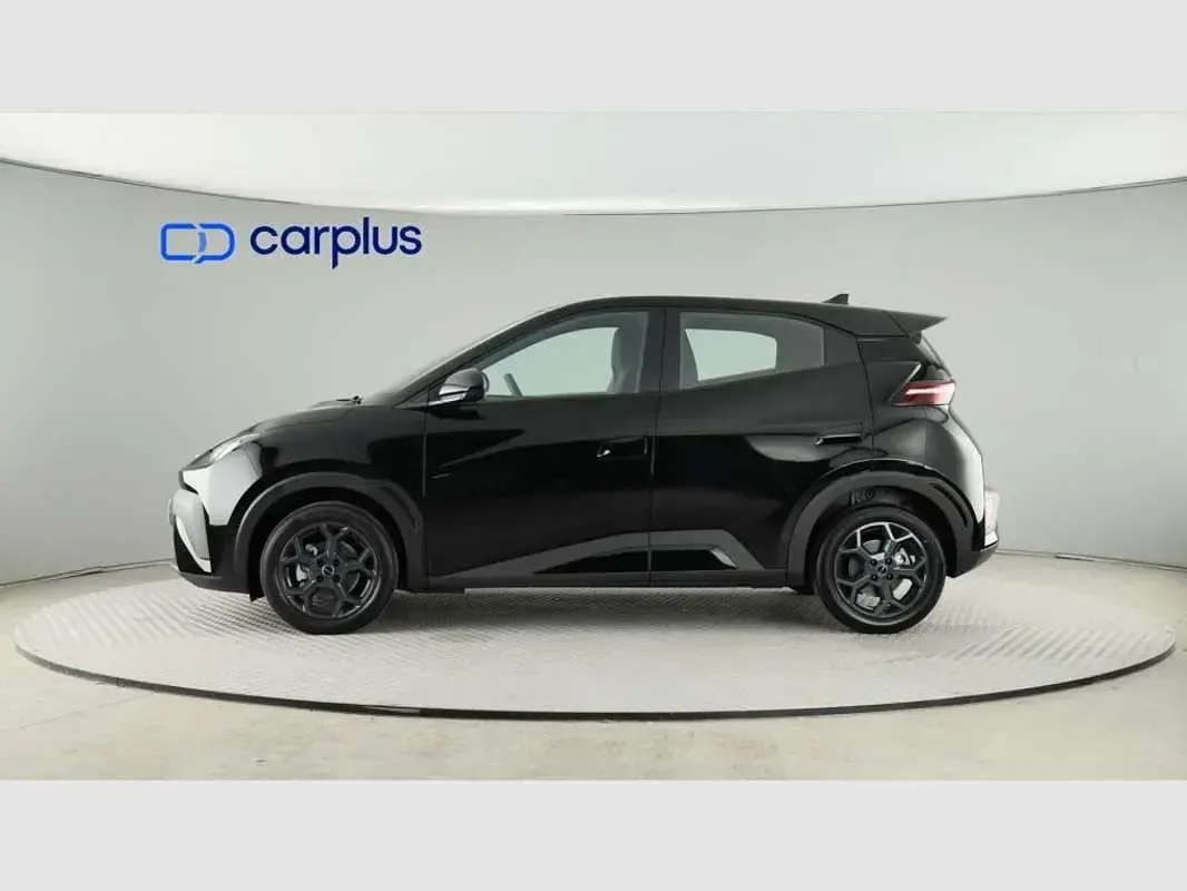 Usado BYD Dolphin Surf Boost 64 kW (88 CV) 2025 Negro Utilitario