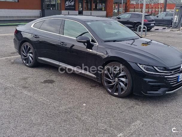 Usado VW Arteon R-line 240 CV (176 kW) 2020 Negro Berlina