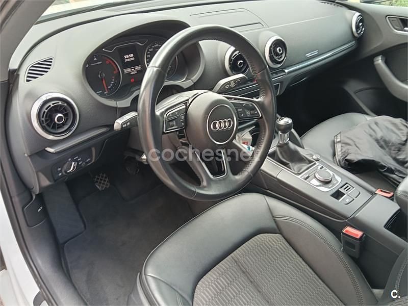 Blanco Usado 2019 Audi A3 Sportback Utilitario | 16.500 € (Precio justo) - Imagen 1/4