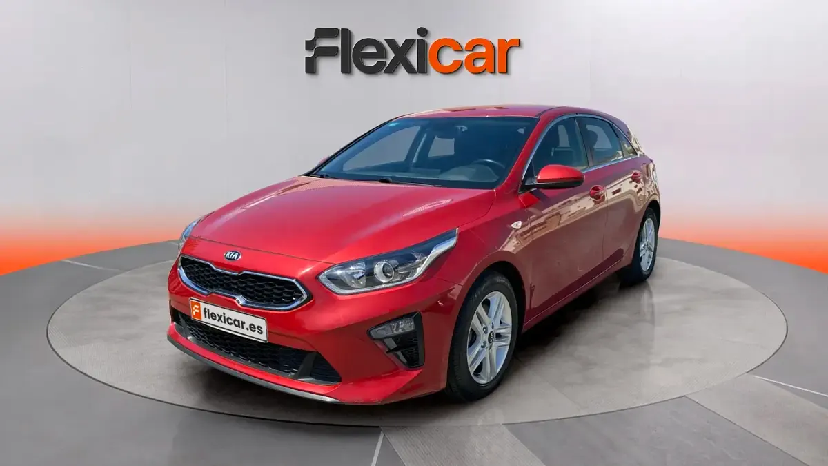 Usado Kia Ceed 120 CV (88 kW) 2021 Rojo Utilitario