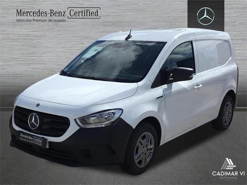 Usado Mercedes eCitan 89 kW (122 CV) 2023 Blanco Familiar