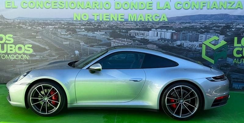 Usado Porsche 911 Carrera 385 CV (283 kW) 2023 Gris Coupe