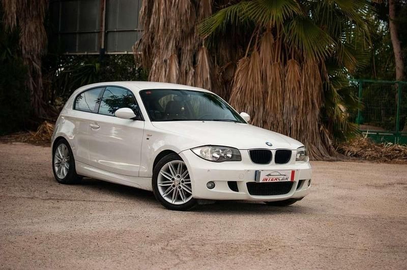 Blanco Usado 2009 BMW 116 Utilitario | 6800 € (Precio justo) - Imagen 1/4