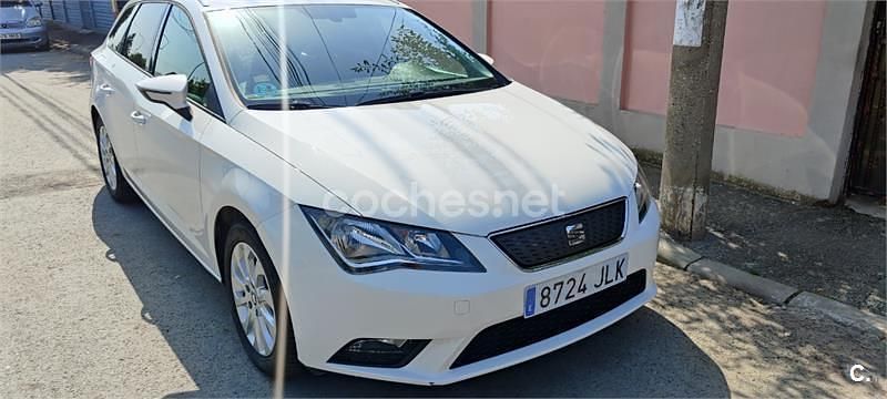 Usado Seat Leon ST Ecomotive 110 CV (80 kW) 2016 Blanco Familiar