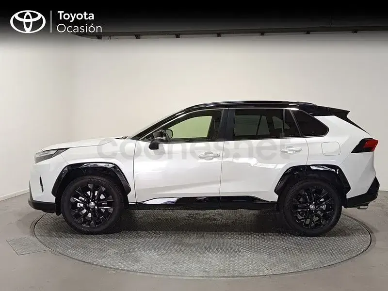 Usado Toyota RAV4 Hybrid Style 218 CV (160 kW) 2025 Blanco SUV