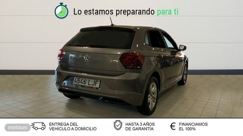 Usado VW Polo Advance 95 CV (69 kW) 2020 Gris Utilitario
