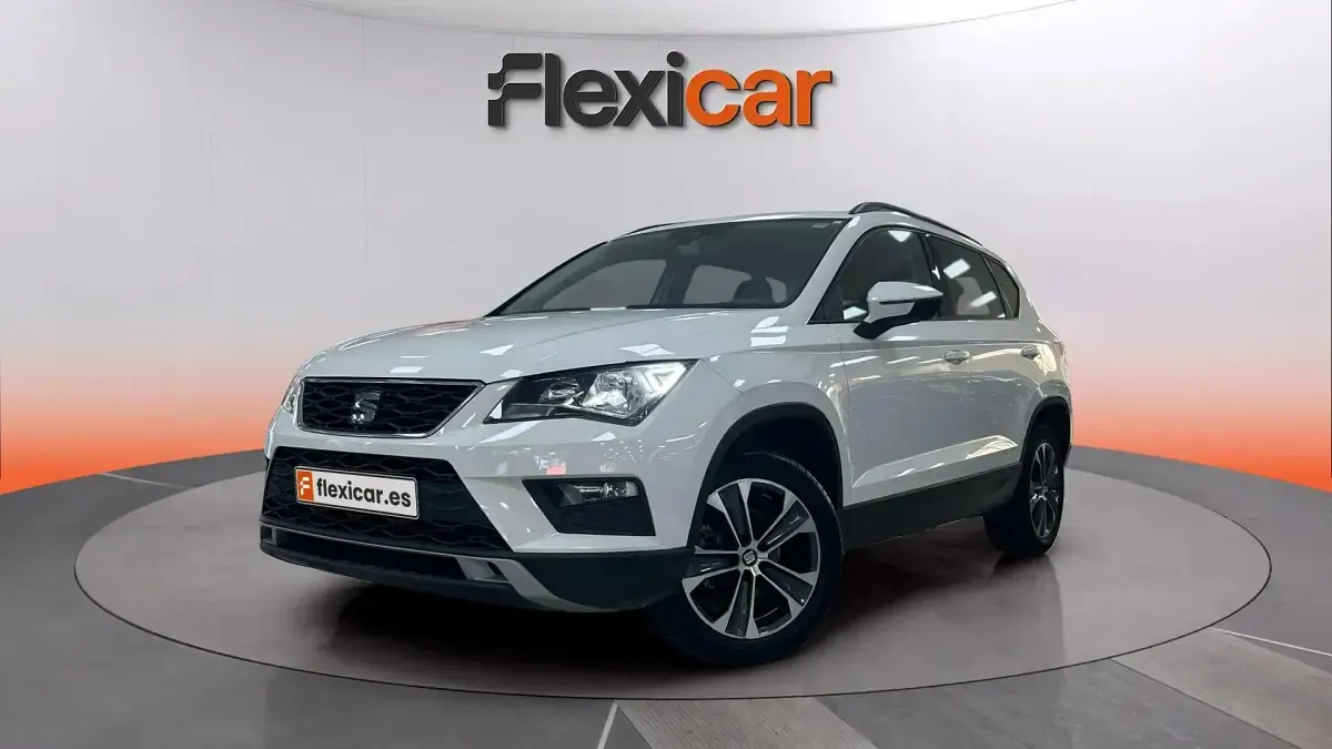 Usado Seat Ateca Style 115 CV (84 kW) 2020 Blanco SUV
