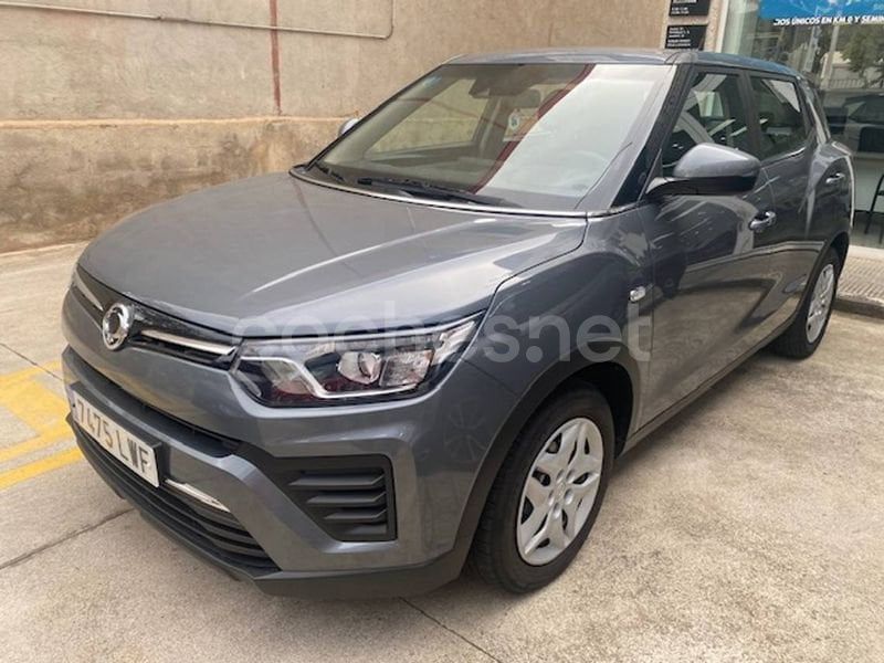 Gris / plata Usado 2022 Ssangyong Tivoli SUV | 13.900 € (Precio justo) - Imagen 1/4
