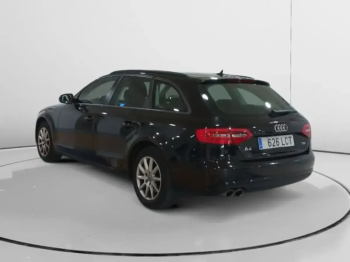 Begagnad Audi A4 150 HK (110 kW) 2015 Svart Kombi
