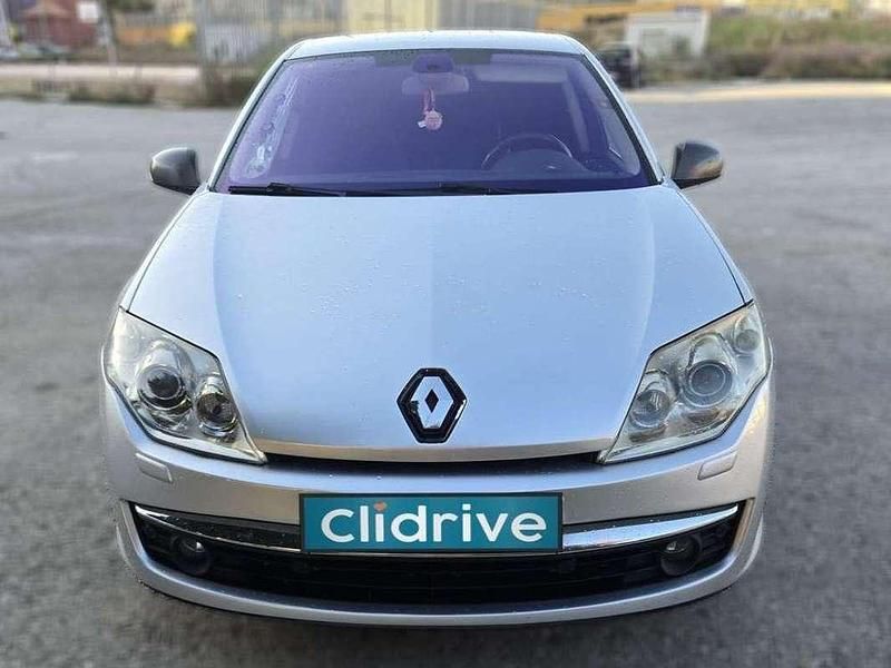 Usado Renault Laguna III Dynamique 150 CV (110 kW) 2007 Gris Berlina