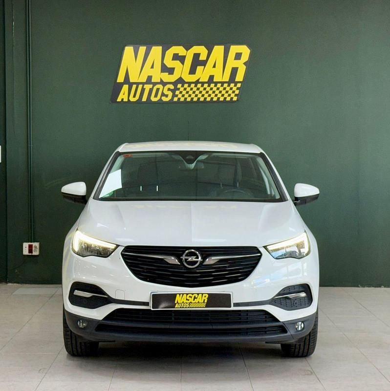 Usado Opel Grandland X Selective 130 CV (95 kW) 2019 Blanco SUV