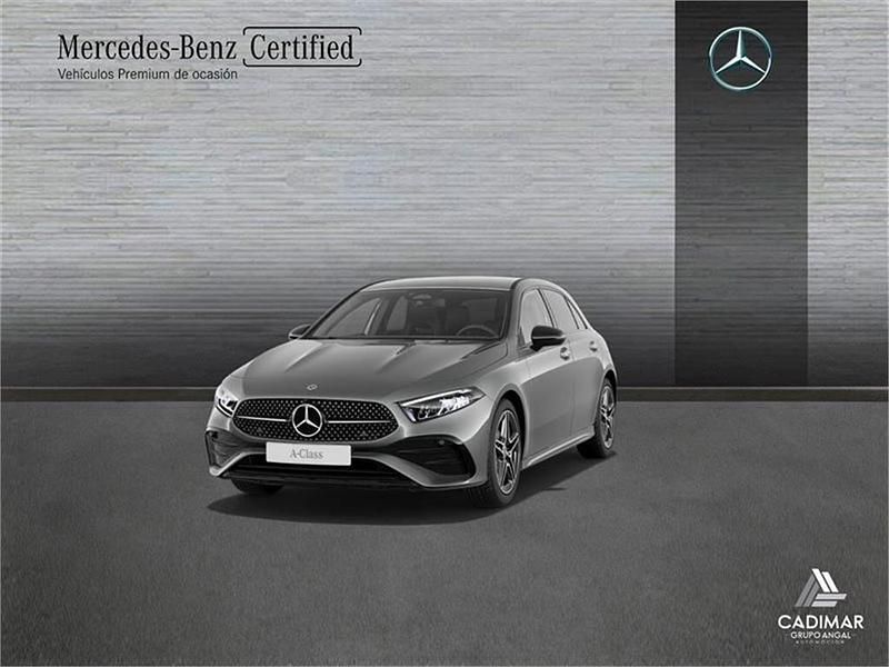 Gris Nuevo 2025 Mercedes A180 AMG line Berlina | 36.900 € (Precio justo) - Imagen 1/3