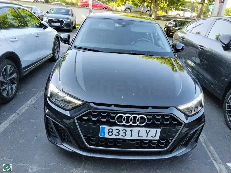 Usado Audi A1 Sportback 110 CV (80 kW) 2022 Negro Utilitario