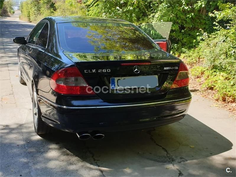 Usado Mercedes CLK280 Avantgarde 231 CV (169 kW) 2006 Negro Coupe