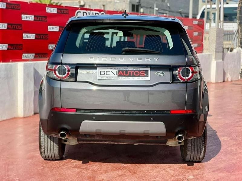 Usado Land Rover Discovery Sport HSE 150 CV (110 kW) 2015 Gris SUV