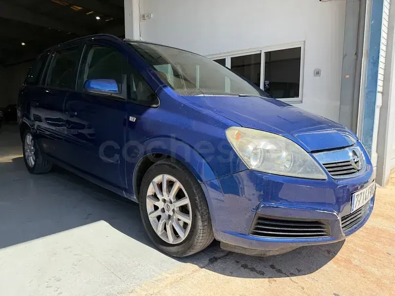Usado Opel Zafira Cosmo 120 CV (88 kW) 2008 Azul Monovolumen