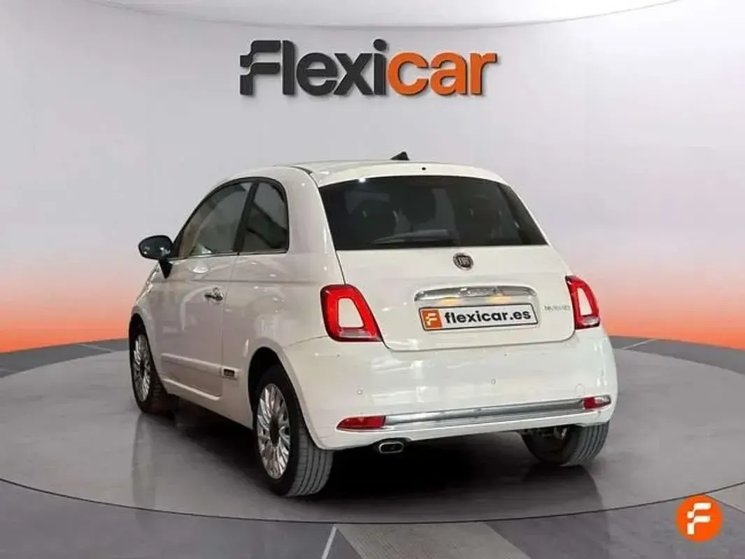 Usado Fiat 500 Dolcevita 71 CV (52 kW) 2021 Blanco Berlina