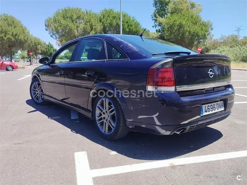 Usado Opel Vectra GTS 120 CV (88 kW) 2005 Azul Berlina