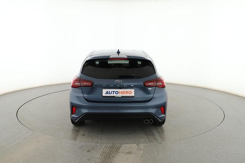 Usado Ford Focus ST-Line 125 CV (91 kW) 2023 Azul Berlina