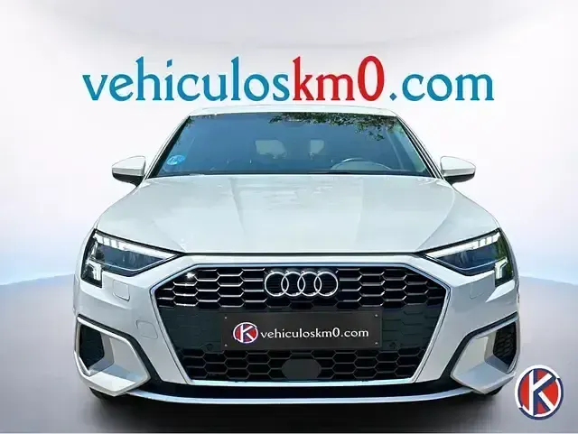 Usado Audi A3 Advanced Plus 110 CV (80 kW) 2023 Blanco Berlina