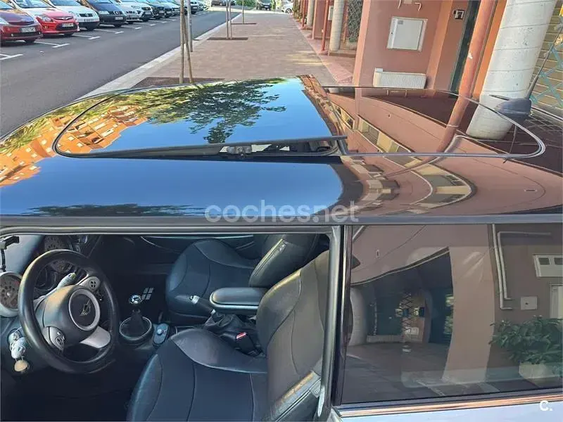 Usado Mini Cooper 116 CV (85 kW) 2006 Gris / plata Utilitario
