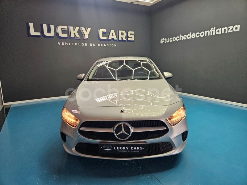 Gris / plata Usado 2021 Mercedes A200 Berlina | 21.490 € (Super precio) - Imagen 1/4