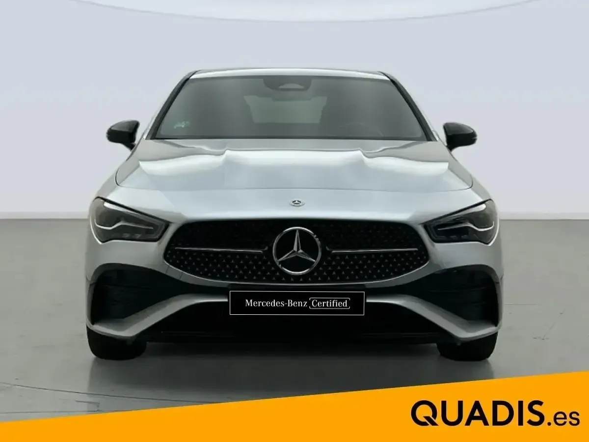 Usado Mercedes CLA250e 218 CV (160 kW) 2025 Gris Berlina