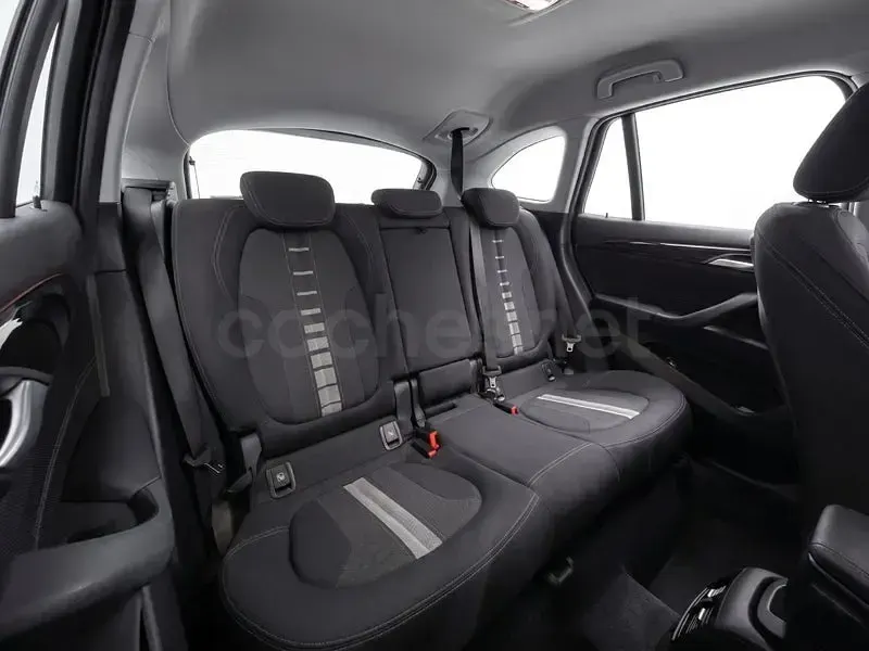 Usado BMW X1 Comfort Edition 192 CV (141 kW) 2018 Blanco SUV