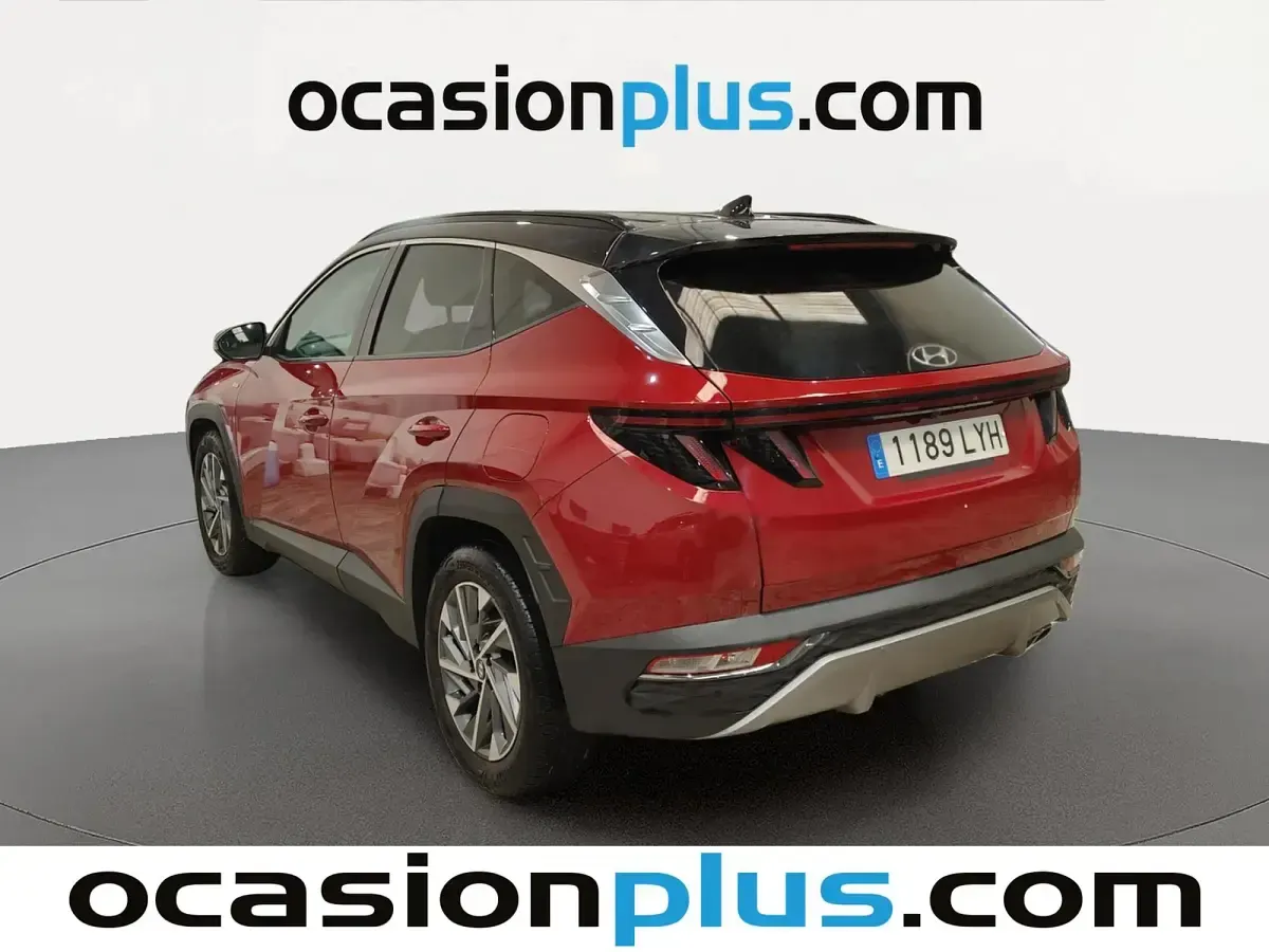 Usado Hyundai Tucson 136 CV (100 kW) 2022 Rojo SUV