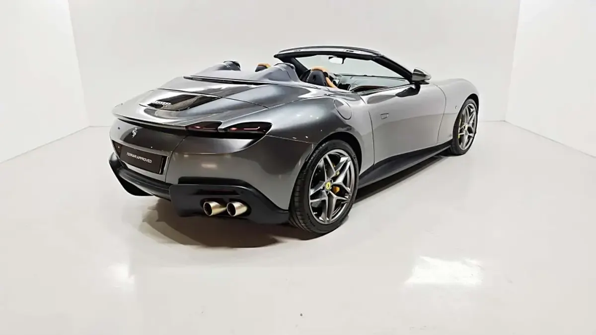 Usado Ferrari Roma 620 CV (456 kW) 2025 Gris Coupe