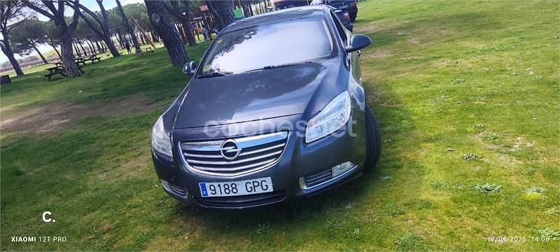 Usado Opel Insignia Cosmo 130 CV (95 kW) 2009 Azul Berlina