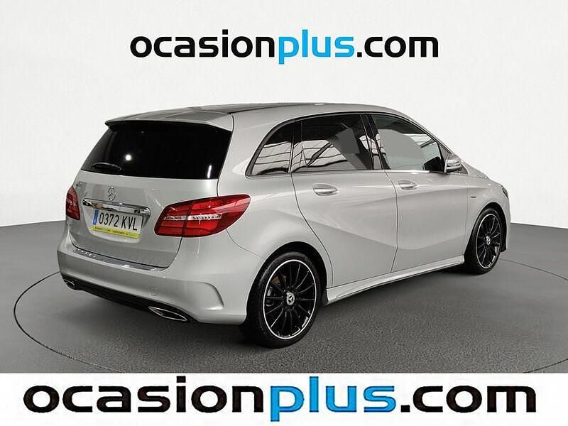 Usado Mercedes B200 136 CV (100 kW) 2019 Gris Monovolumen