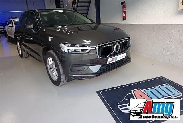 Gris Usado 2020 Volvo XC60 Momentum SUV | 27.900 € (Buen precio) - Imagen 1/4