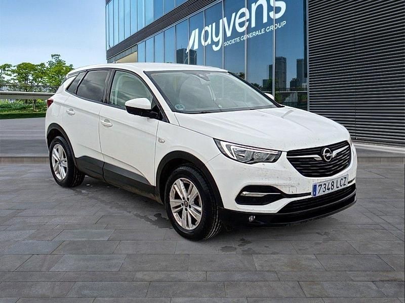 Usado Opel Grandland X Selective 130 CV (95 kW) 2019 Blanco SUV